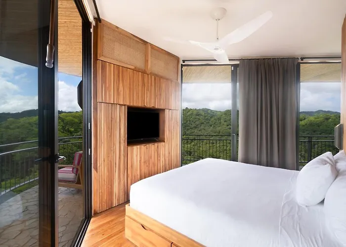 Hotel Suitree Experience 4*