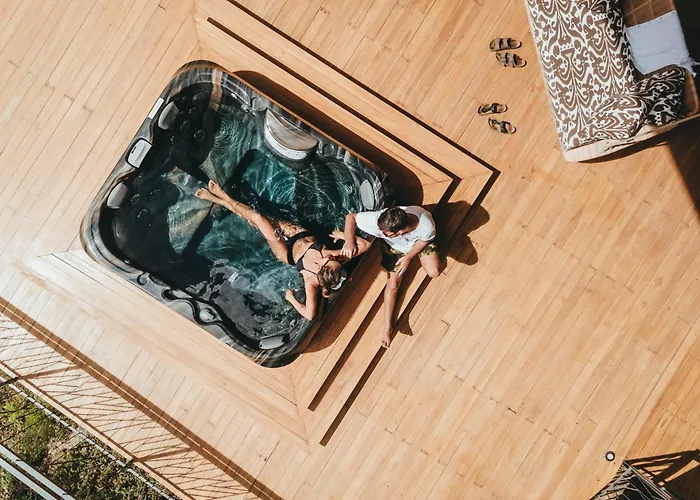 Suitree Experience Hotel 4*