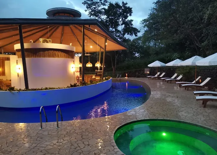 Suitree Experience Hotel 4*